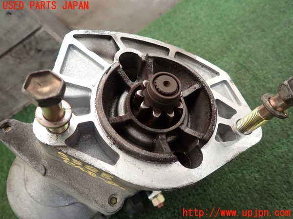 2UPJ-9235256010]アルテッツァ(SXE10)セルモーター 中古_3