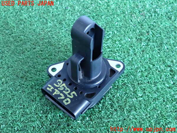 2UPJ-9235256320]アルテッツァ(SXE10)エアフロメーター 中古_2