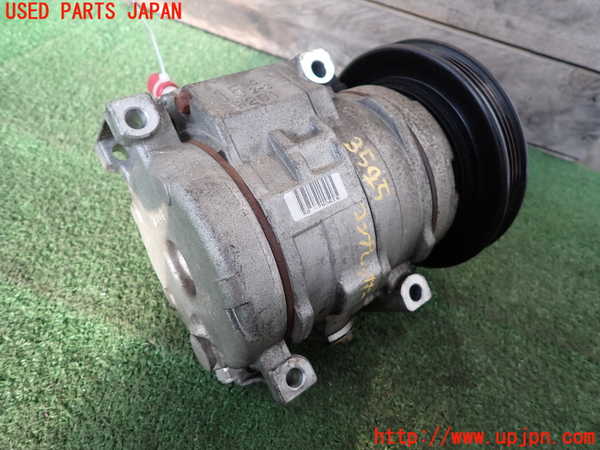 2UPJ-9235256025]アルテッツァ(SXE10)エアコンコンプレッサー 中古_2