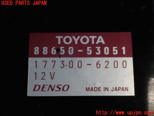 2UPJ-9235256066]アルテッツァ(SXE10)エアコンスイッチ1 中古_3