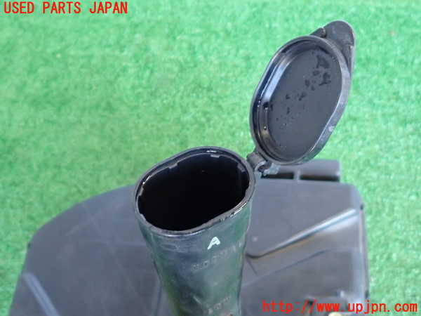 2UPJ-9235256791]アルテッツァ(SXE10)ウォッシャータンク1 中古_5