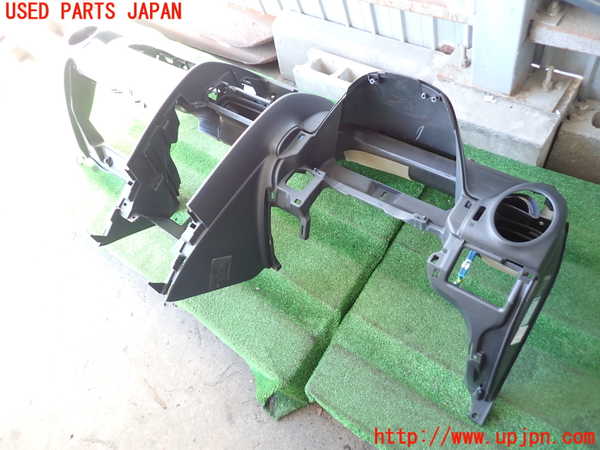 2UPJ-9235257505]アルテッツァ(SXE10)ダッシュボード 中古_2