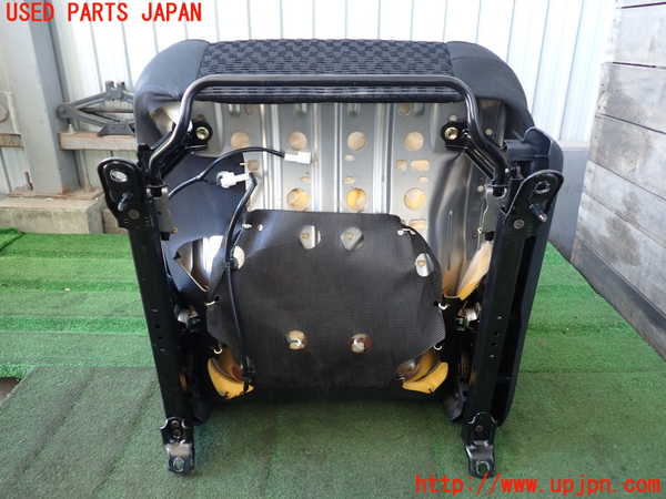 2UPJ-9235257065]アルテッツァ(SXE10)助手席シート 中古_5