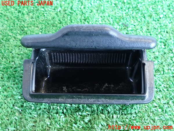 2UPJ-9235257822]アルテッツァ(SXE10)灰皿2 中古_2