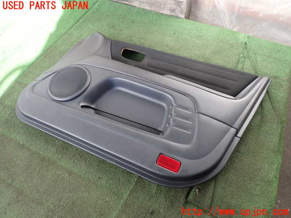 2UPJ-9235251234]アルテッツァ(SXE10)右前ドア内張り 中古_2