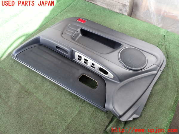 2UPJ-9235251234]アルテッツァ(SXE10)右前ドア内張り 中古_3