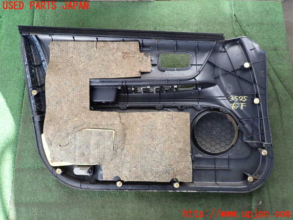 2UPJ-9235251234]アルテッツァ(SXE10)右前ドア内張り 中古_4