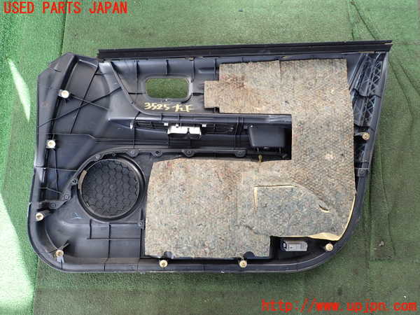2UPJ-9235251264]アルテッツァ(SXE10)左前ドア内張り 中古_4
