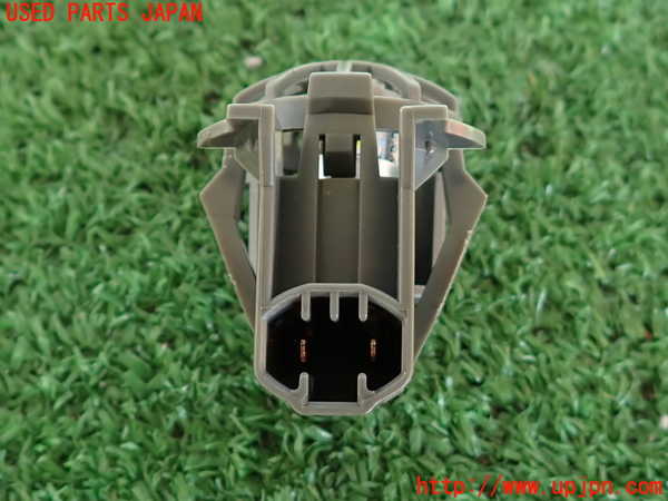 2UPJ-9235256413]アルテッツァ(SXE10)ルームランプ3 (ラゲッジ真中) 中古_3