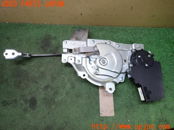 3UPJ=9235260566]レクサス RX450h バージョンL エアサスペンション(GYL16W)純正 427110-10213 パワーバックドアモーター 電動リアゲート 中古_2