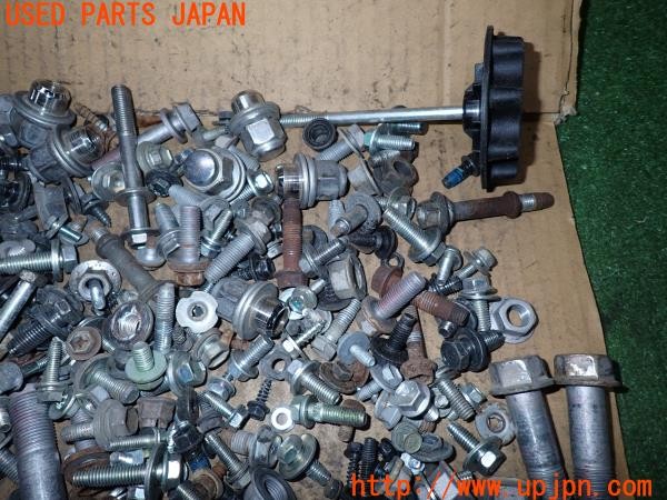 3UPJ=9235260720]レクサス RX450h バージョンL エアサスペンション(GYL16W)ネジ・ナット・ステー類 セット ジャンク_2
