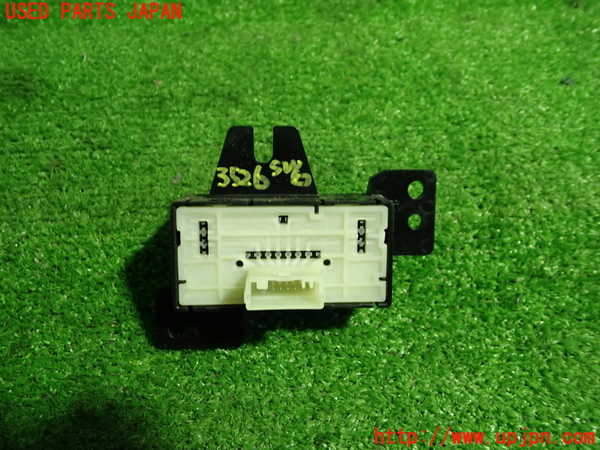 1UPJ-9235266311]レクサス・RX450h(GYL16W)スイッチ6(メーター照度 HUD) 中古_2