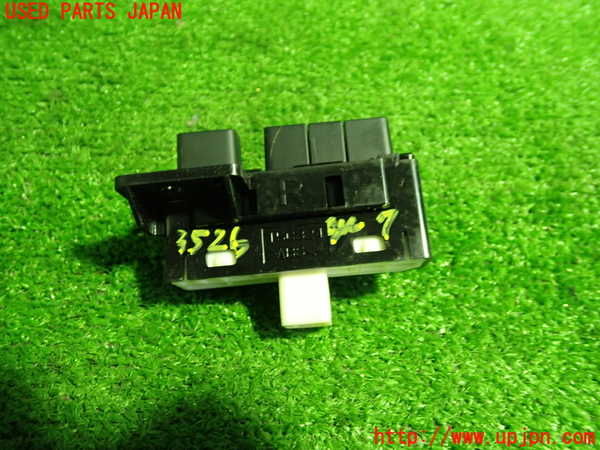 1UPJ-9235266312]レクサス・RX450h(GYL16W)スイッチ7(ODO TRIP メーター照度) 中古_2