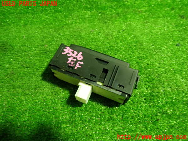 1UPJ-9235266245]レクサス・RX450h(GYL16W)左前パワーウィンドウスイッチ 中古_2