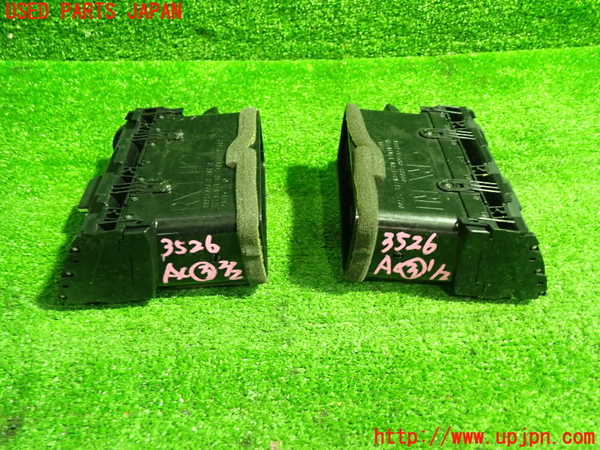 1UPJ-9235267528]レクサス・RX450h(GYL16W)エアコン吹き出し口3(真中) 中古_3