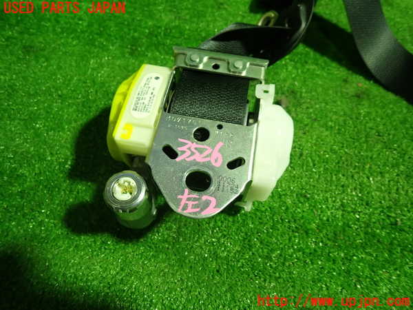 1UPJ-9235267185]レクサス・RX450h(GYL16W)左2列目シートベルト 中古_3