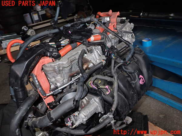 1UPJ-9235272010]ハリアー ハイブリッド(AVU65W)エンジン 2AR-FXE 4WD 中古_2