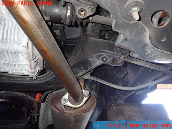 1UPJ-9235275295]ハリアー ハイブリッド(AVU65W)リアメンバー 中古_4