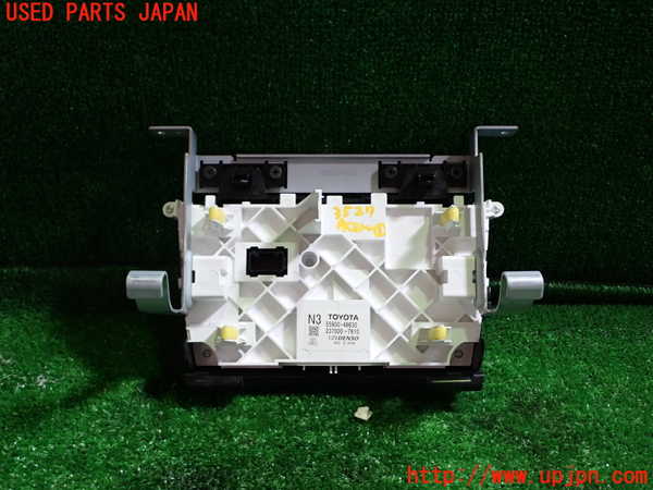 1UPJ-9235276066]ハリアー ハイブリッド(AVU65W)エアコンスイッチ1 中古_3