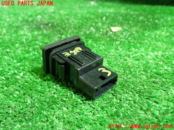 1UPJ-9235276308]ハリアー ハイブリッド(AVU65W)スイッチ3 中古_3