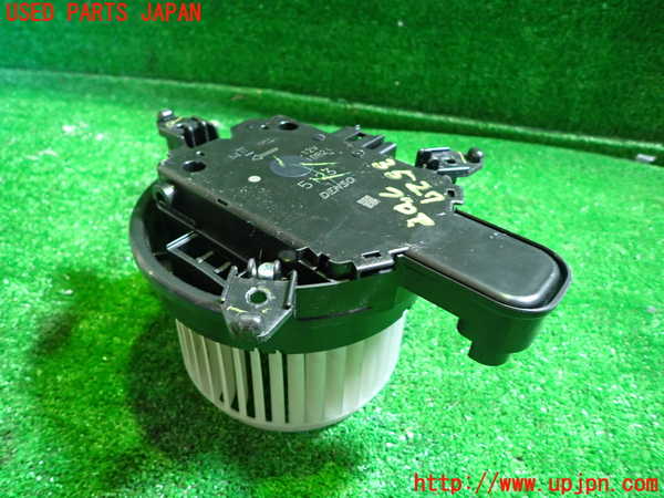 1UPJ-9235276095]ハリアー ハイブリッド(AVU65W)ブロアファン(ブロアーファン) 中古_3