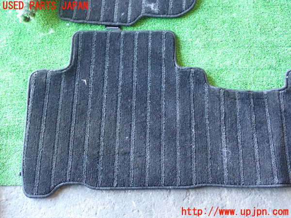 1UPJ-9235277800]ハリアー ハイブリッド(AVU65W)フロアマット 中古_5