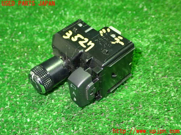 1UPJ-9235276280]ハリアー ハイブリッド(AVU65W)ミラースイッチ 中古_2