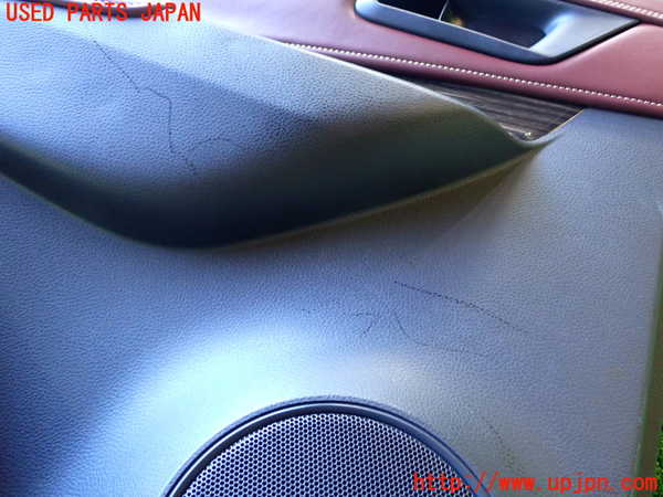 1UPJ-9235271324]ハリアー ハイブリッド(AVU65W)左後ドア内張り 中古_3