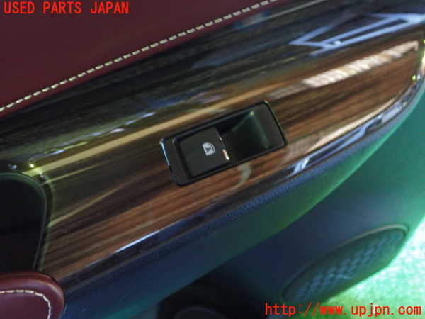 1UPJ-9235271324]ハリアー ハイブリッド(AVU65W)左後ドア内張り 中古_4