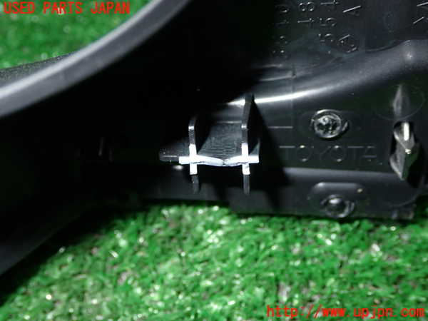 1UPJ-9235277510]ハリアー ハイブリッド(AVU65W)メーターフード 中古_2