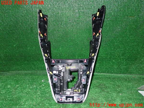 1UPJ-9235277691]ハリアー ハイブリッド(AVU65W)内装トリム類1 中古_2