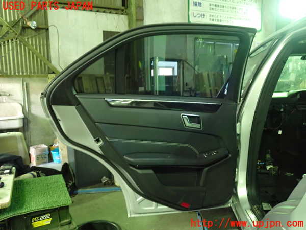 1UPJ-9235281320]ベンツ E300(212055C)(212)左後ドア 中古(43R-00049 M25)_5
