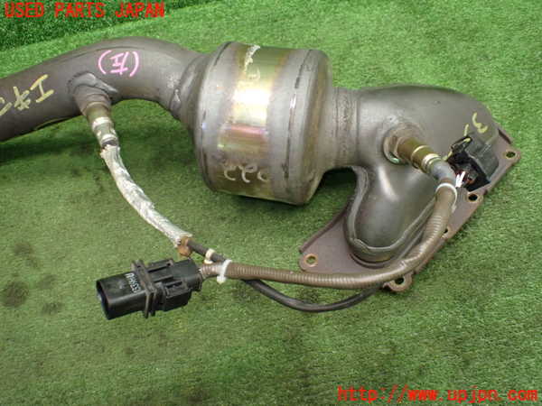 1UPJ-9235282042]ベンツ E300(212055C)(212)エキマニ2 触媒 マニバーター 中古_3