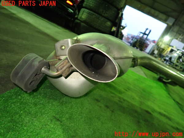 1UPJ-9235282671]ベンツ E300(212055C)(212)リアマフラー1 中古_3