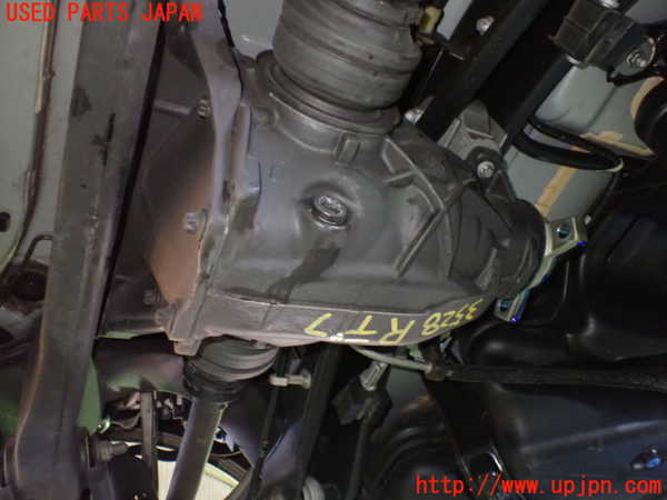 1UPJ-9235284355]ベンツ E300(212055C)(212)リアデフ 中古_2