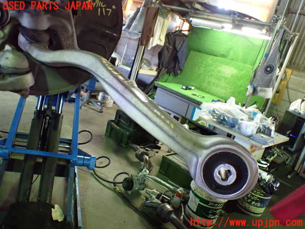 1UPJ-9235285320]ベンツ E300(212055C)(212)左フロントテンションロッド 中古_3