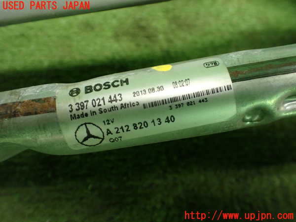 1UPJ-9235286770]ベンツ E300(212055C)(212)フロントワイパーモーター 中古_4
