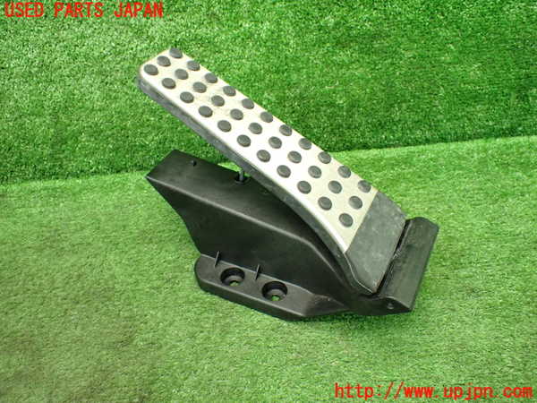 1UPJ-9235286383]ベンツ E300(212055C)(212)センサー3 中古_2