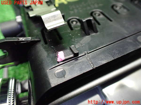 1UPJ-9235287526]ベンツ E300(212055C)(212)エアコン吹き出し口1 (右) (ジャンク品) 中古_5