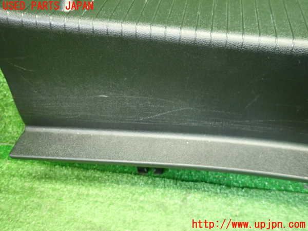 1UPJ-9235287773]ベンツ E300(212055C)(212)ラゲッジトレイ3 中古_4