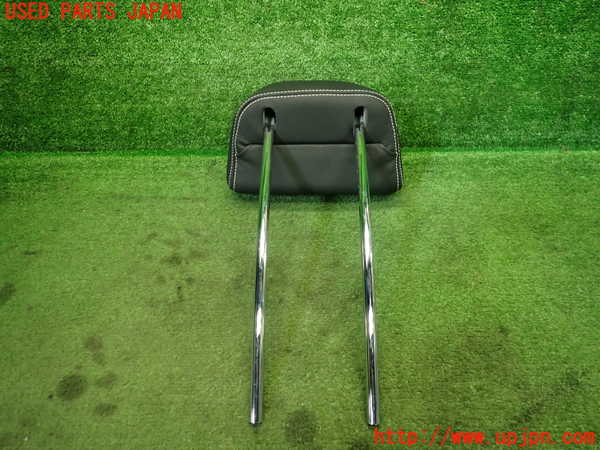 1UPJ-9235287150]ベンツ E300(212055C)(212)右2列目ヘッドレスト 中古_4