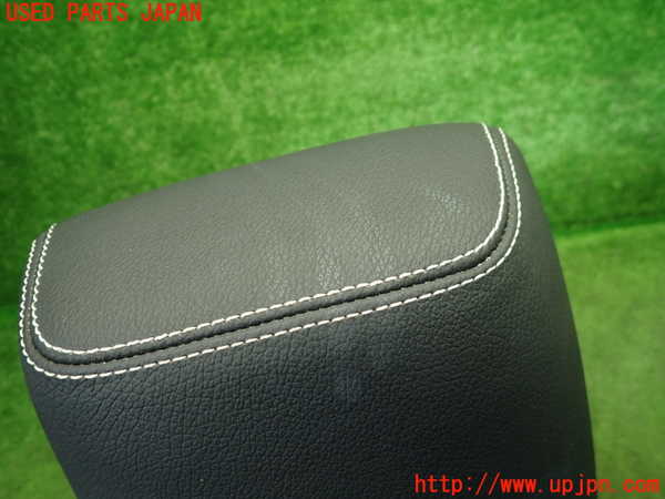 1UPJ-9235287180]ベンツ E300(212055C)(212)左2列目ヘッドレスト 中古_5