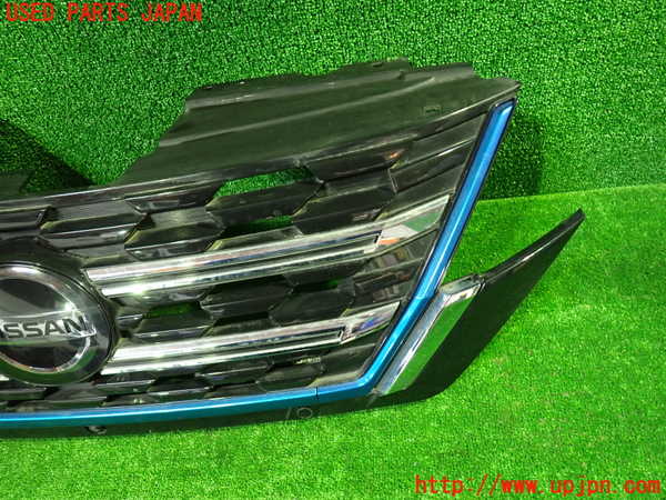 1UPJ-9235291050]セレナ e-POWER(HC27)ラジエターグリル 中古_2