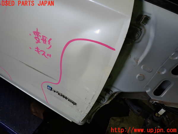 1UPJ-9235291230]セレナ e-POWER(HC27)右前ドア (ジャンク品) 中古(43R-00034 M2H4K)_2