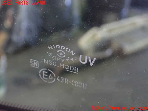 1UPJ-9235291200]セレナ e-POWER(HC27)右フロント三角窓ガラス 中古(43R-00011 M308)_2