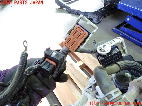 1UPJ-9235292010]セレナ e-POWER(HC27)エンジン HR12DE-EM57 中古_3