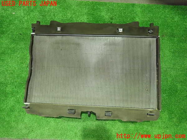 1UPJ-9235292321]セレナ e-POWER(HC27)ラジエーター1 中古_2