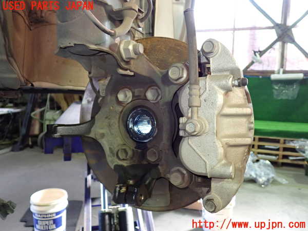 1UPJ-9235294295]セレナ e-POWER(HC27)左フロントナックルハブ 中古_2