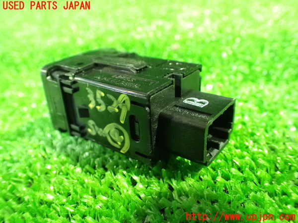 1UPJ-9235296309]セレナ e-POWER(HC27)スイッチ4 (パワードア) 中古_2