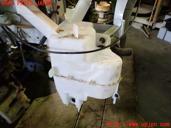 1UPJ-9235296791]セレナ e-POWER(HC27)ウォッシャータンク1 中古_3